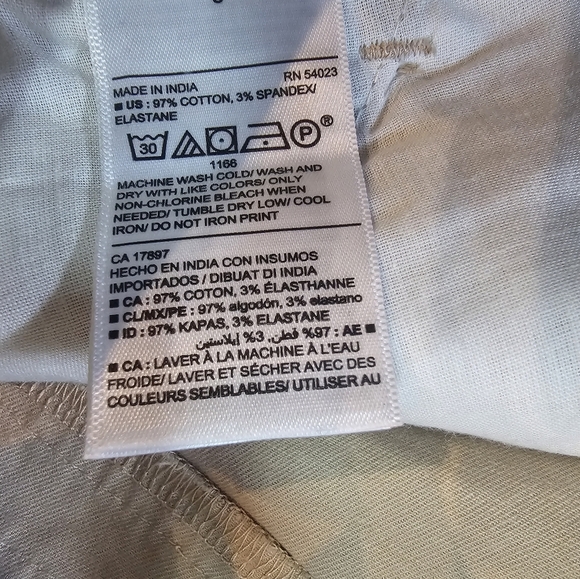 NWT Old Navy Khaki Stretch Twill Pants Women’s Size 6 | 29" Inseam Straight Fit - Picture 5 of 8